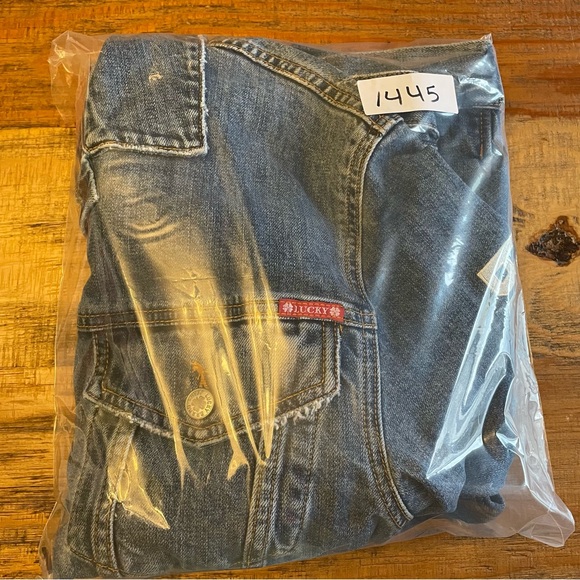 Lucky Brand Totally Lucky Boyfriend Trucker Jacket size large - Picture 15 of 15